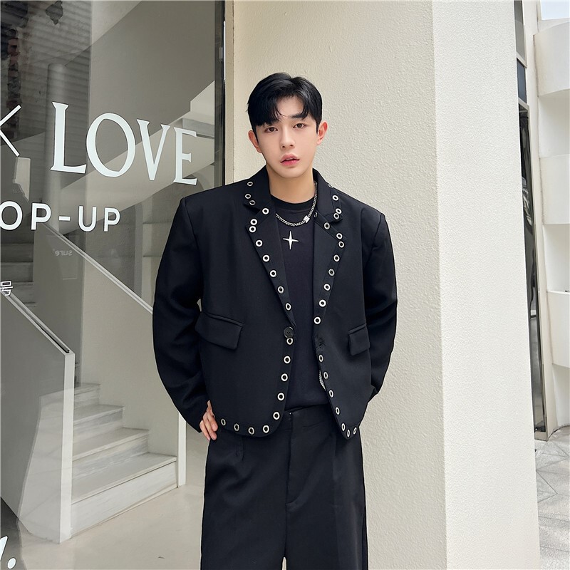 Design sense metal rivet ring functional tooling small suit men's casual suit short jacket hair stylist concert