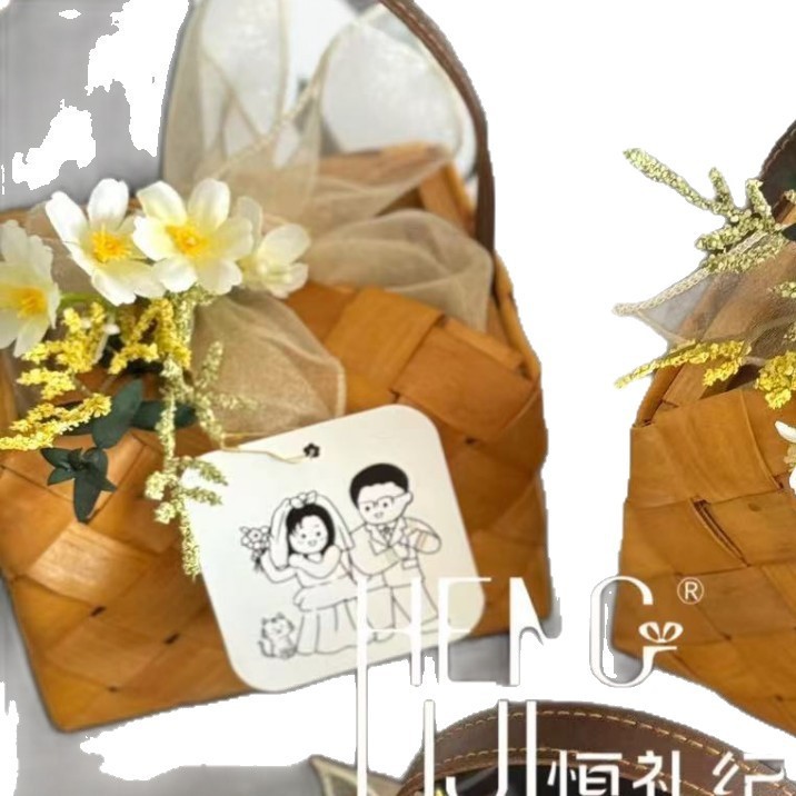 女性のブライズメイドの結婚式の記念品、高級おしぼりギフトボックス、ネット有名人の実用的なギフトボックス、イベント記念品ハンドヘルドバスケット|undefined