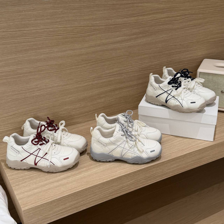 7cm Height-Increasing Women's Shoes, German Training Shoes, 2026 Spring New Model, Genuine Leather Thick-Soled Casual Sports Shoes, Height-Increasing Forrest Gump Shoes