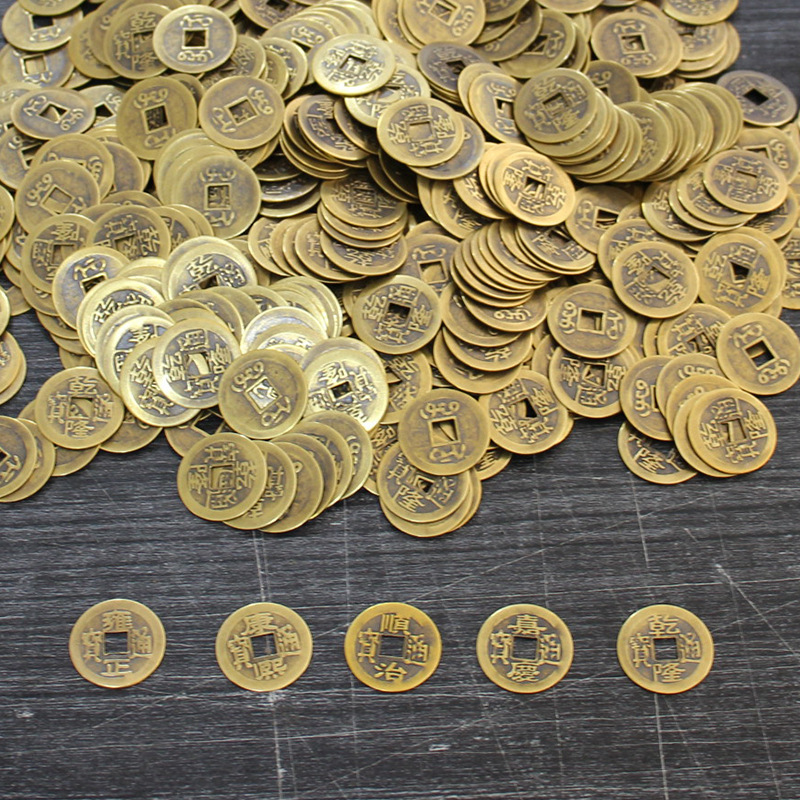 Cinco Emperadores Monedas de cobre Monedas antiguas de cobre puro Shunzhi Kangxi Qianlong Emperador Yongzheng Tong Bao string enterrado umbral de compresión Yiwu productos básicos