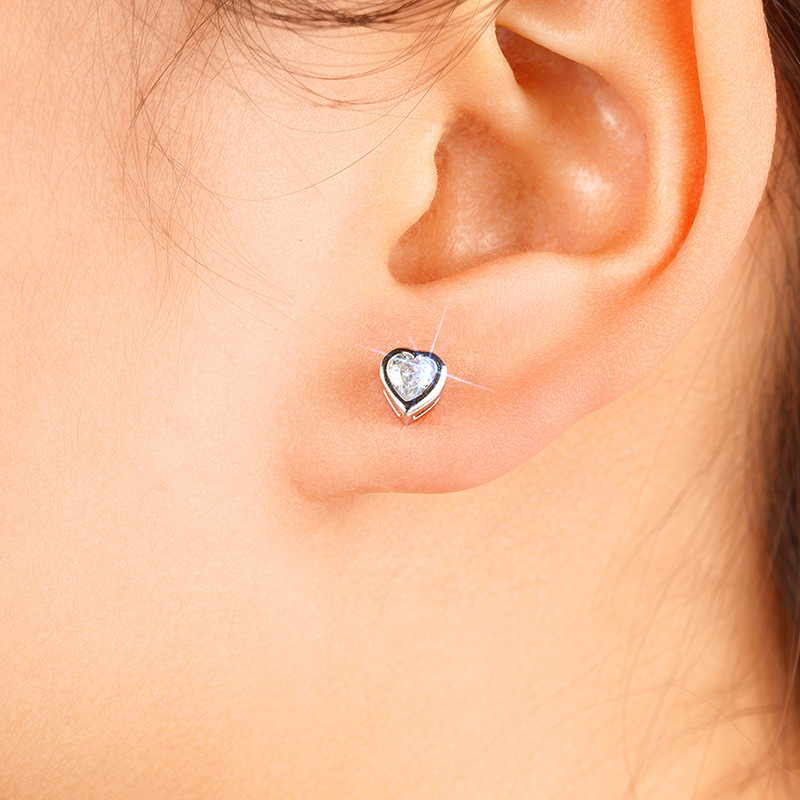 3g Weight Copper Ear Needle Material Ear Studs Classification 1 Pair Quantity Daily, Street Occasion Copper Material Heart Shape Pattern All Seasons Season Women's Gender Sweet Style 1 Pair Sweet Heart Shape Copper Ear Studs 9