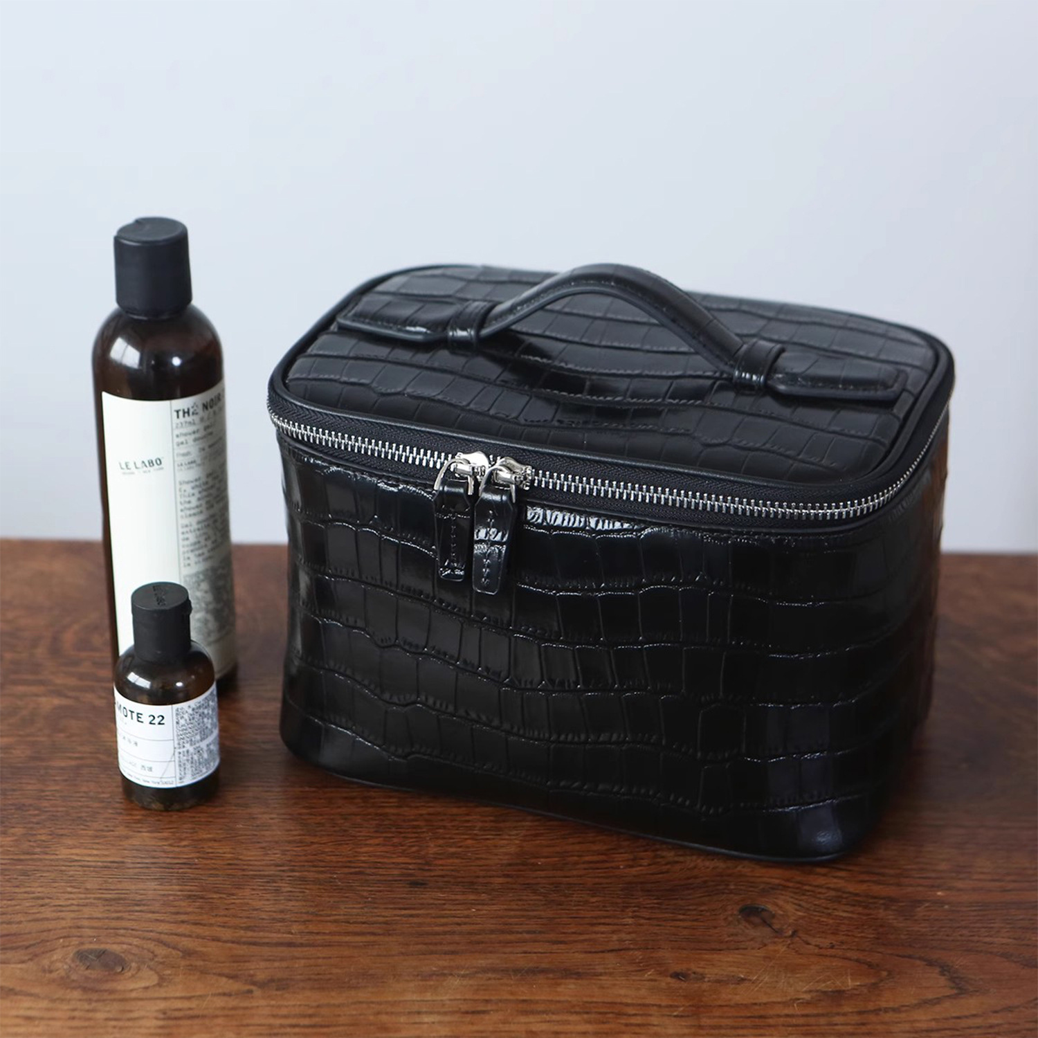 Estuche de herramientas de piel de vaca, bolsa de cosméticos, portátil de gran capacidad, portátil, almacenamiento de estuche de cosméticos para viajes de negocios profesionales