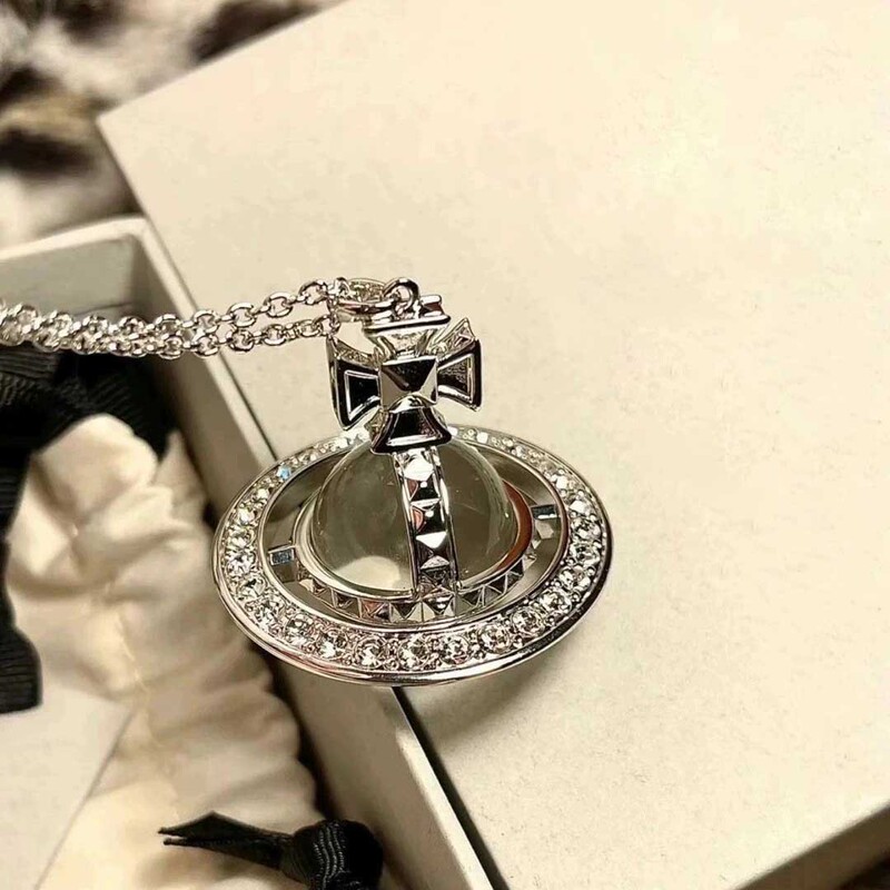 Xijia Pina Large Rivet Stereo Saturn Orb Planet Necklace Couple Style Niche Clavicle Chain Sweater Chain Xijia Pina Large Rivet Stereo Saturn Orb Planet Necklace Couple Style Niche Clavicle Chain Sweater Chain