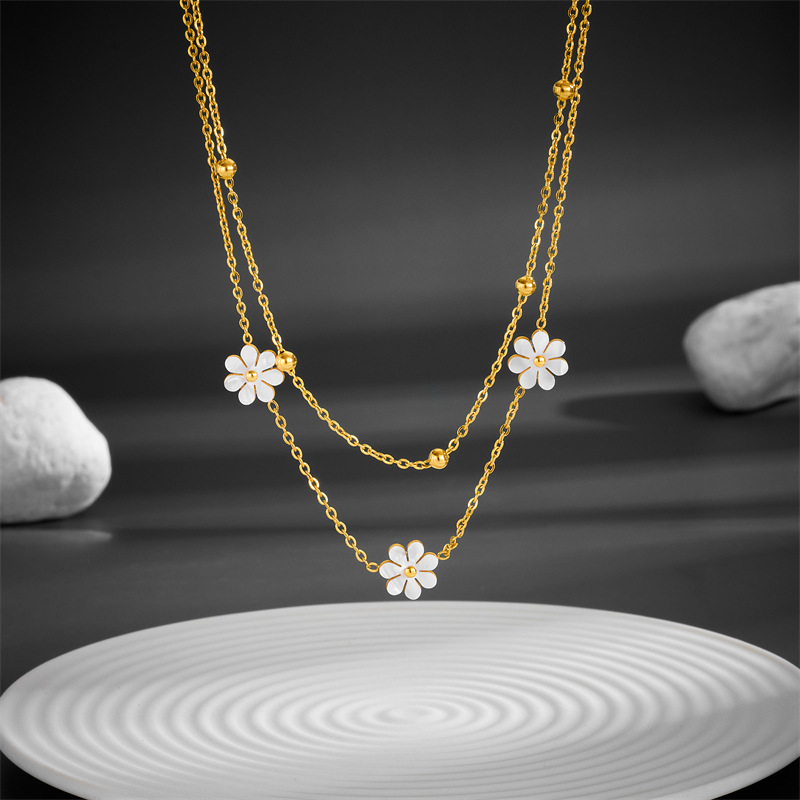 Titanium Steel 18K Gold Plated Sweet Pastoral Plating Flower Acrylic Layered Necklaces display picture 1