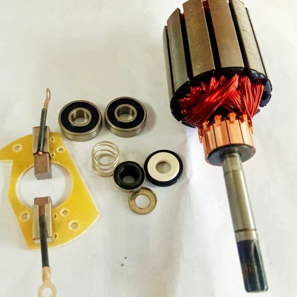 直流不锈钢深井泵4叶6叶转子48/60v铜线水封轴承碳刷碳刷支架配件