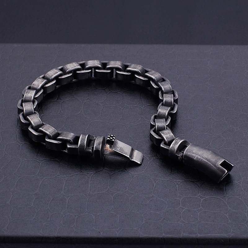 Retro fashionable accessory stainless steel, bracelet, European style, wholesale, simple and elegant design, Japanese and Korean