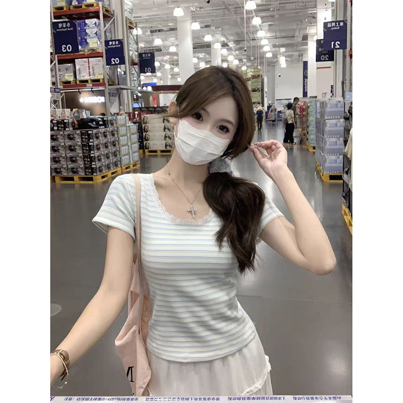 Pure Desire Lace Striped Design Short Short-sleeved T-shirt Women's 2025 Summer New High-end Top Pure Desire Lace Striped Design Short Short-sleeved T-shirt Women's 2025 Summer New High-end Top