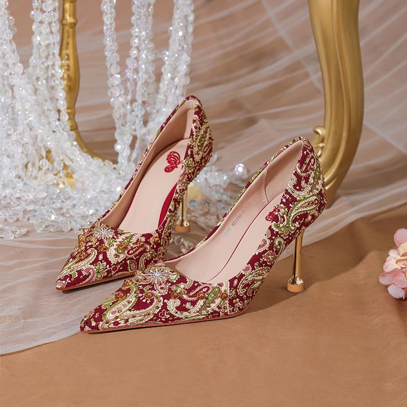 Xiuhe Wedding Shoes 2025 New Style Chinese-Style Toast Dress Bridal Shoes Red Embroidered Shoes Women's Wedding Studded High Heels