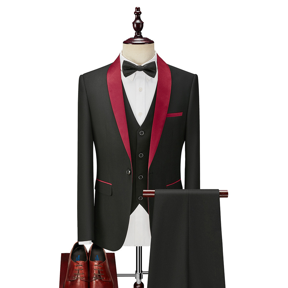 Elegante completo da uomo tre pezzi per matrimonio collo sciallato_voghion.com