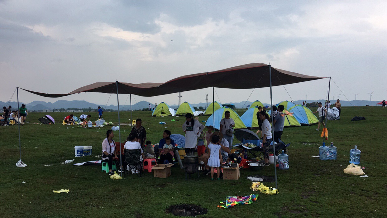 咖啡天幕布 遮阳篷帐篷 露营地布 户外帐篷野营天幕5*8米涂银天幕