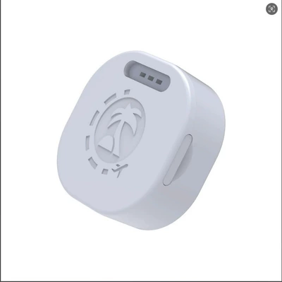 New smart children's portable GPS GPS Locator - white-square-shaped-personal-gps-tracker