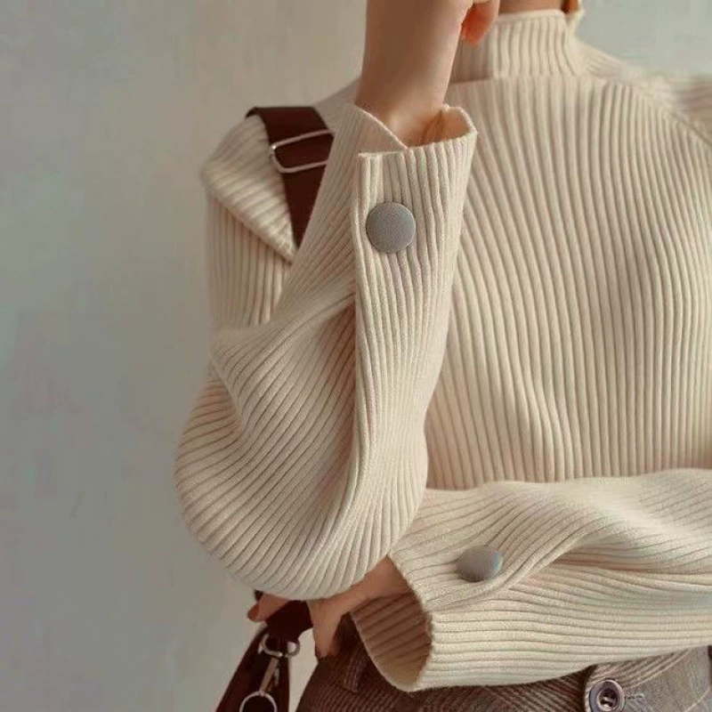 Spring fitted keep warm knitted sweater, loose fit, high collar