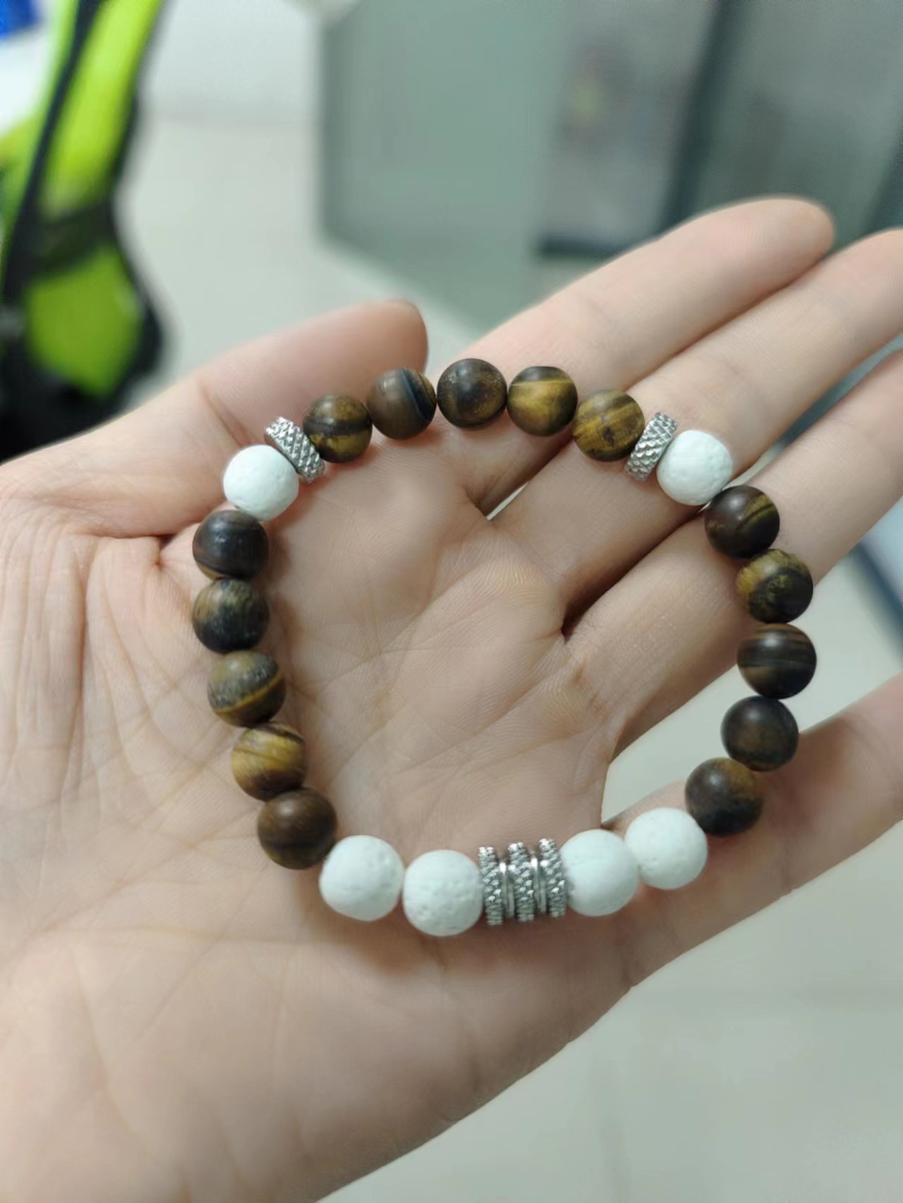 Fábrica de comercio exterior nuevo personalizado esmerilado amatista pulsera de cuentas Rosa cebra pulsera de piedra volcánica pulsera de amor transfronterizo