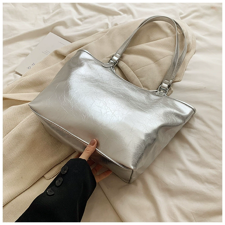 Shoulder bag, capacious one-shoulder purse, high-quality style with pendant charm