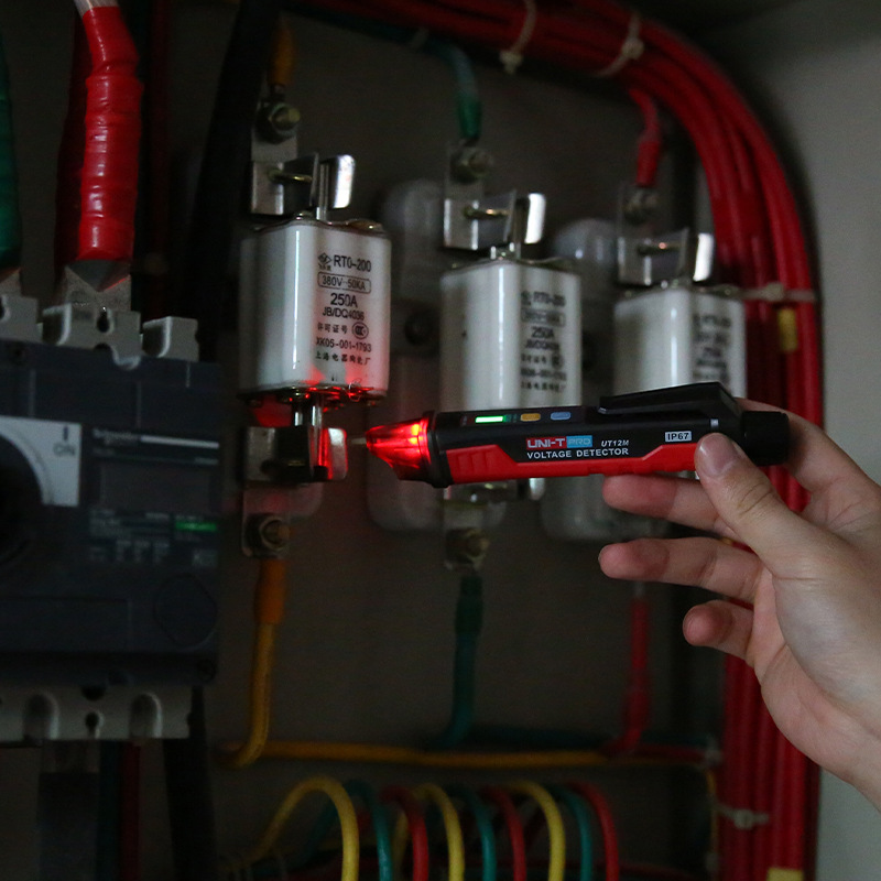 优利德UT12E/12M非接触智能感应测电笔零火线识别线路检测试电笔