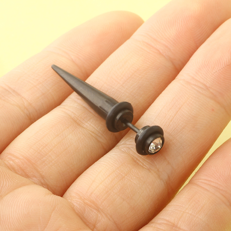 Fashion Titanium Steel Stainless Steel Pointed Cone Bullet Stud Earrings for Boys detail image 12