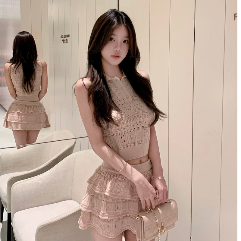 2026 Summer New Model Chao Heavy-Duty Heart-Shaped Hollow-Out Knitted Vest Three-Layer Cake Skirt Half-Skirt Set