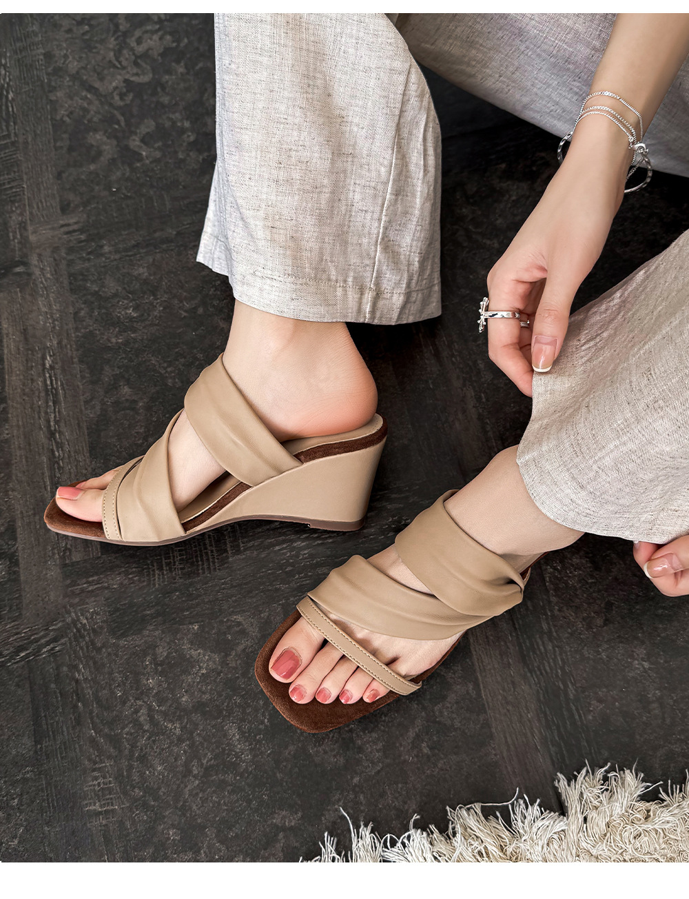 Sandal cao gót nữ mũi vuông quai ngang đế xuồng hở mũi phong cách Pháp — màu đen, màu mơ chi tiết 5