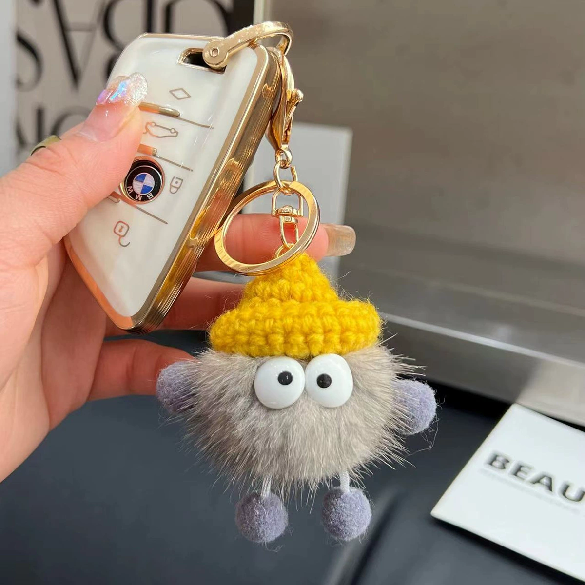 Cute brand keychain, plush bag decoration, South Korea, internet celebrity
