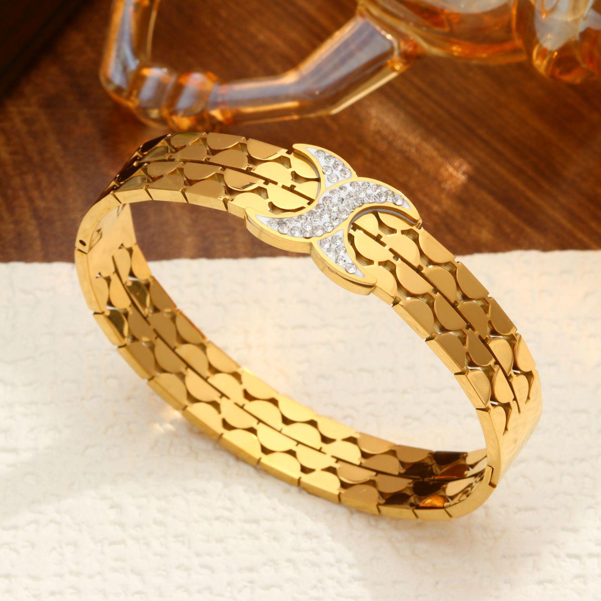 Cross Diamond-Gold
