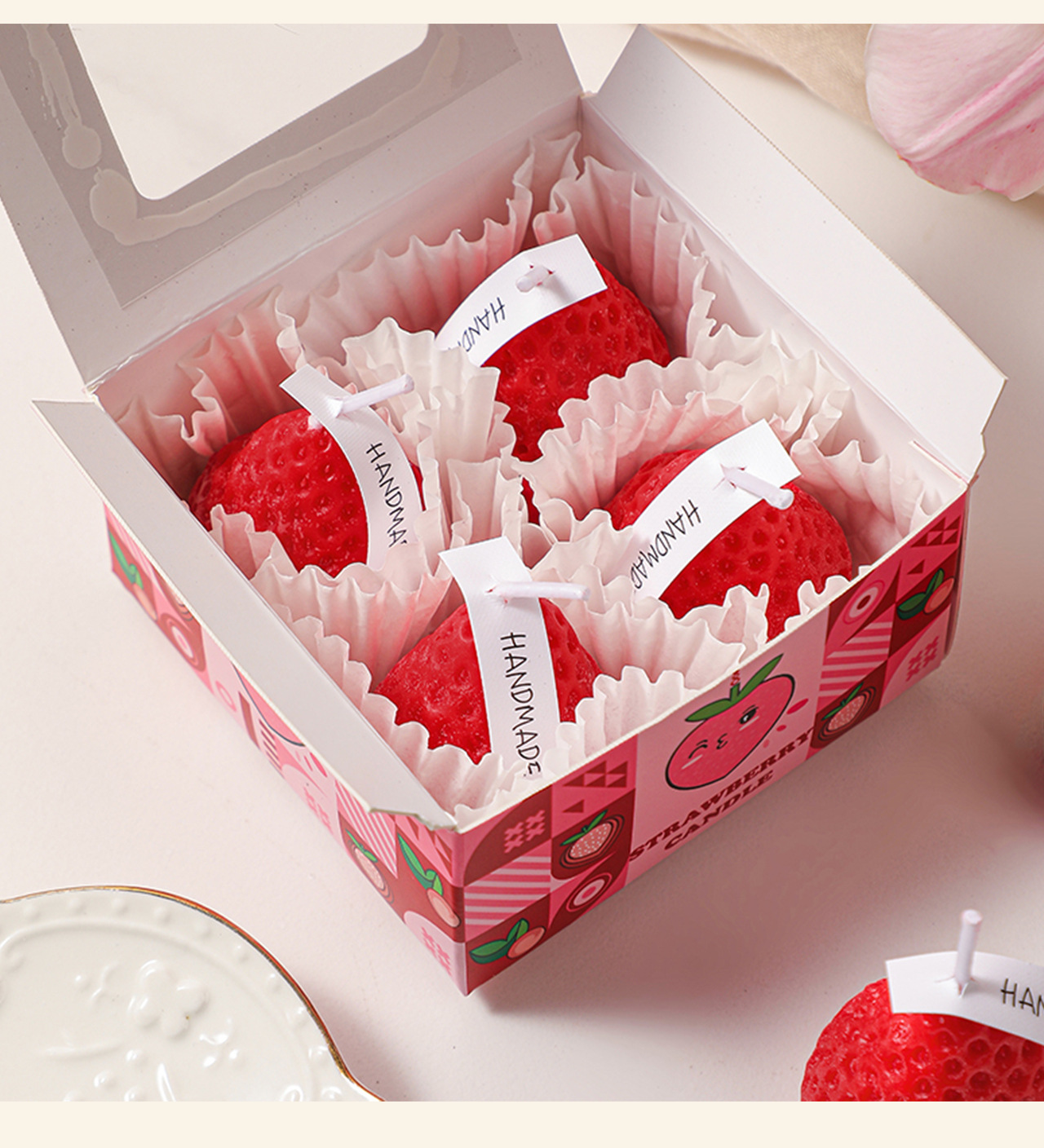 Cute Style Cute Strawberry Soybean Mixed Wax