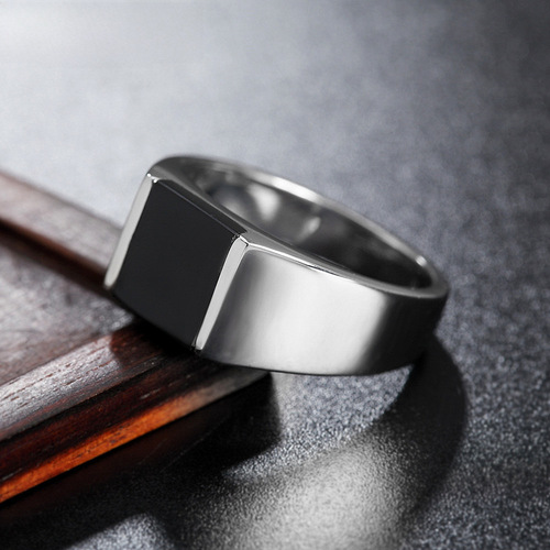 R0038-HK03 Exports Fashion Wholesale Simple and Elegant Black Onyx Men's Titanium Steel Ring