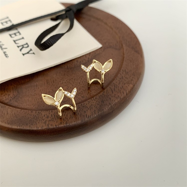 F7228 캣아이 피쉬테일 귀걸이