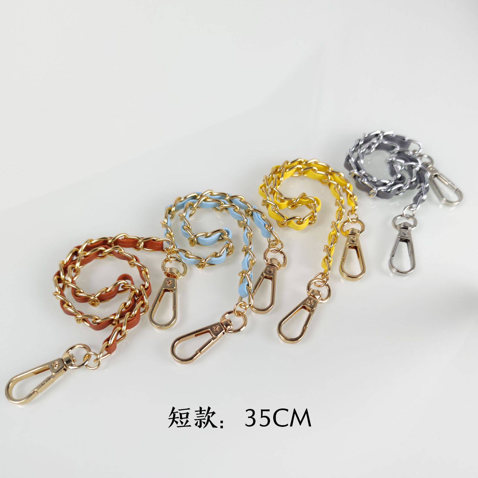 woven polyurethane shoulder bag on chain