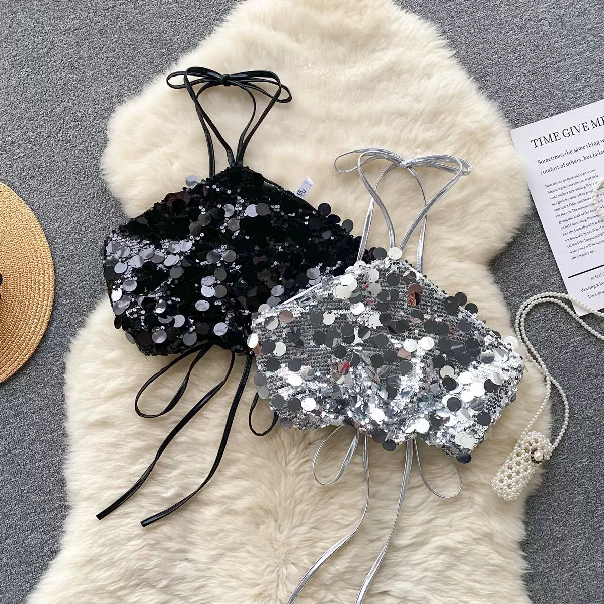 女童夏季新吊带抹胸背心2025年韩版闪闪亮片露背系带短款上衣挂脖