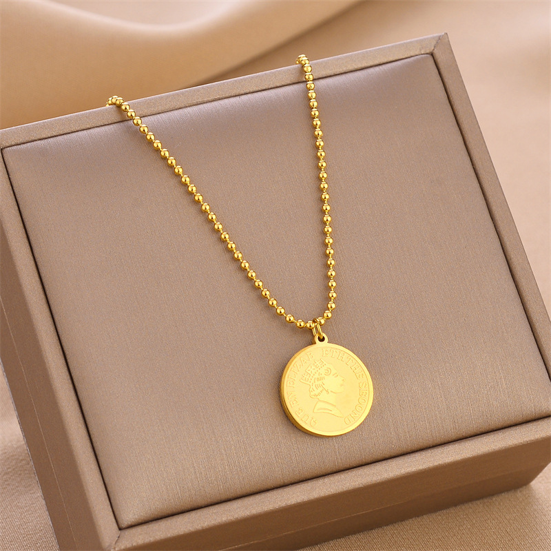 Collar de acero de titanio nuevo transfronterizo, joyería femenina, personalidad de moda, venta caliente simple, joyería de cadena de clavícula femenina, collar creativo image 172