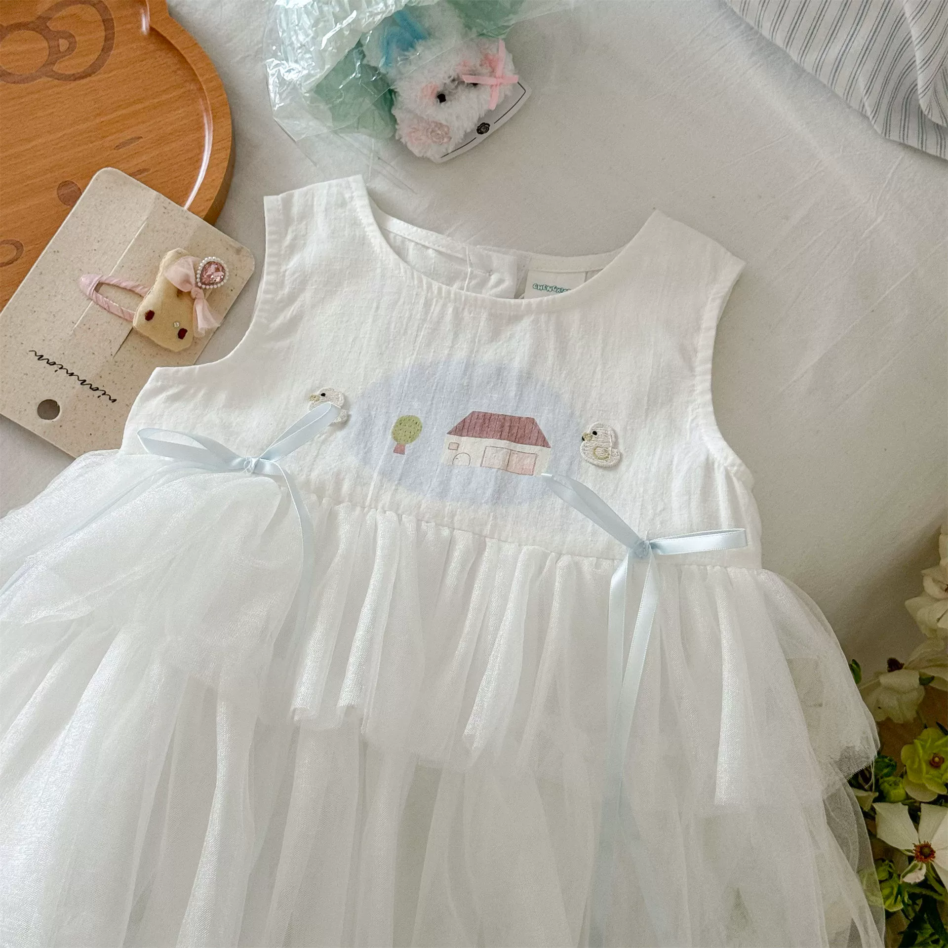 Children's summer sleevless dress sleevless, girl's skirt, small princess costume, western style