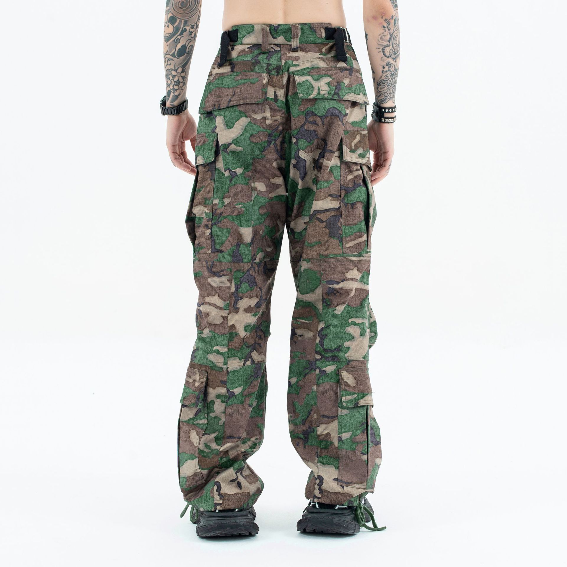 Herretøj Ankomst Far Camouflage Cargo Stor lommeprofil Løse funktionelle overalls_voghion.com