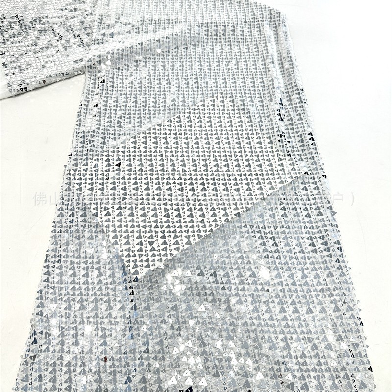 Triángulo full sequinilla elástica tela de malla de verano transpirable bordada ropa de moda fuente de fábrica de suministro