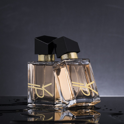 Xiaocheng Yixiang brand free water women's perfume Internet celebrity student fresh natural long-lasting eau de toilette