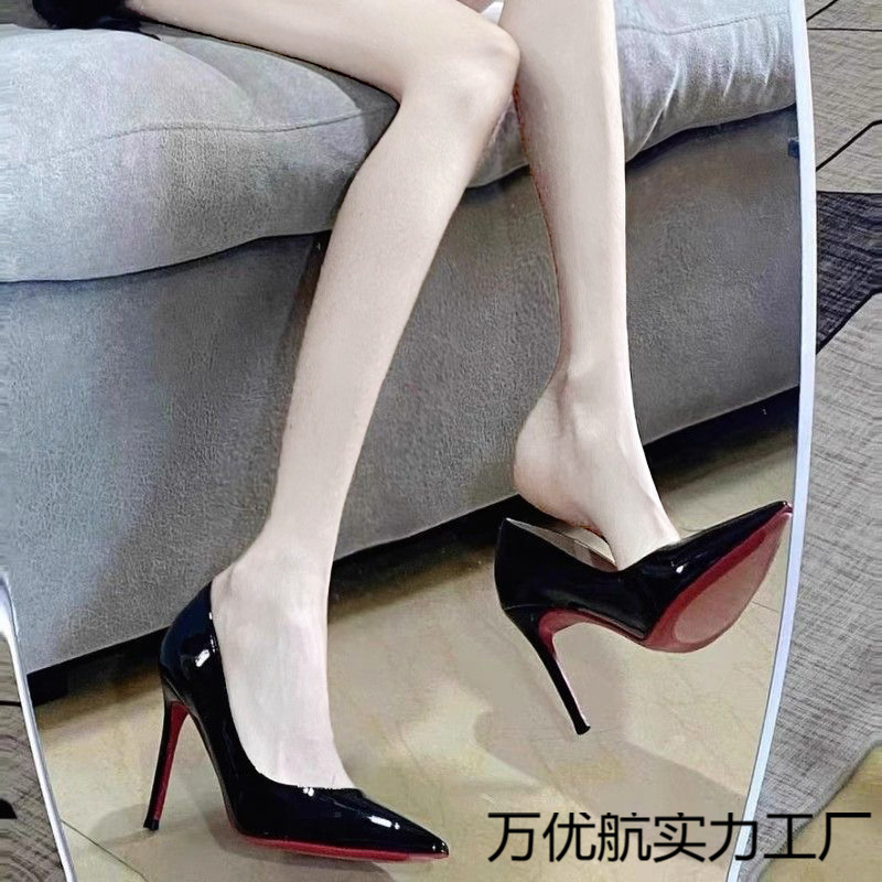 红底高跟鞋女职业细跟年新款春黑色漆皮侧空尖头名媛增高漂亮