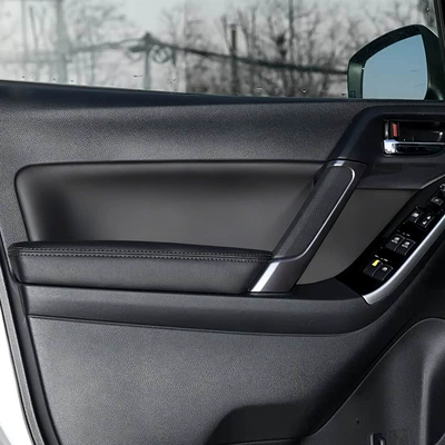 Sürətlər qutusu və əl tormozu başlıqları Subaru Forester Car