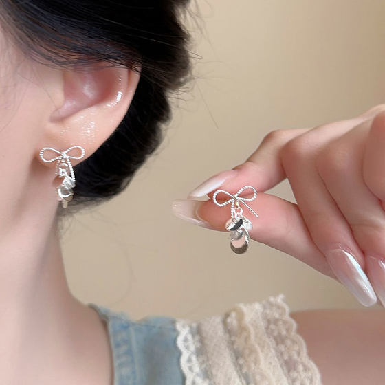 Sweet Bow Sequins Metal Tassel Earrings Women's Light Luxury Niche Fashion Personality All-match Earrings Earrings