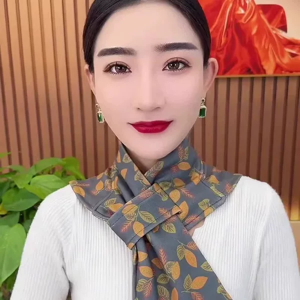 New Fashion Velvet Belt Pocket Neck Protection Scarf Warm Scarf Cold-proof All-match Neck Cover Wind-proof Neck Protection Scarf