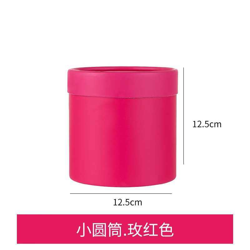 Día de San Valentín chino Conjunto francés Tres flores Cubo de abrazo DIY Fresa Bear Cubo de arreglos florales Floristería Materiales de embalaje de flores