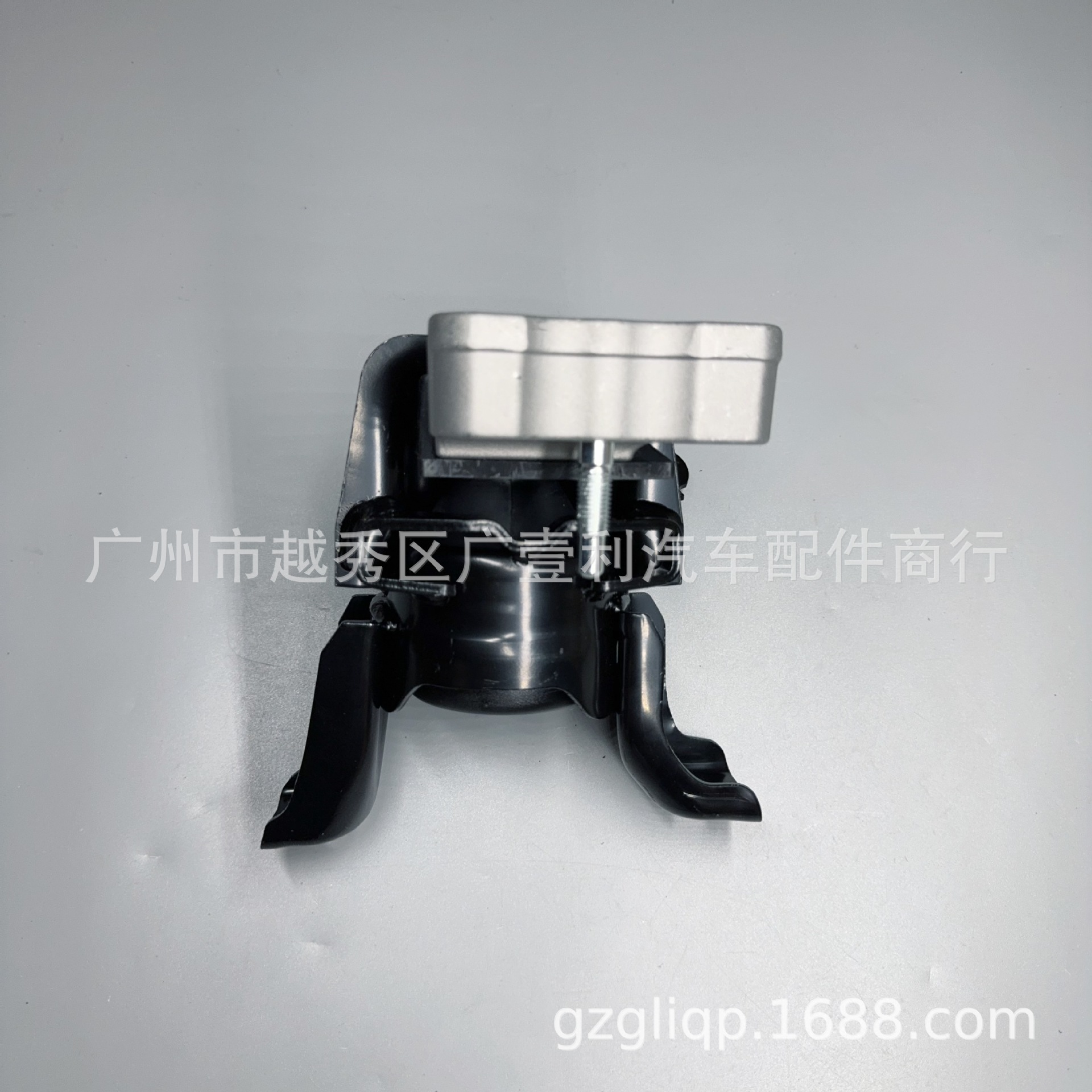 Apply 12305-37050 ZRR70 ZRR80 NOAH right foot glue