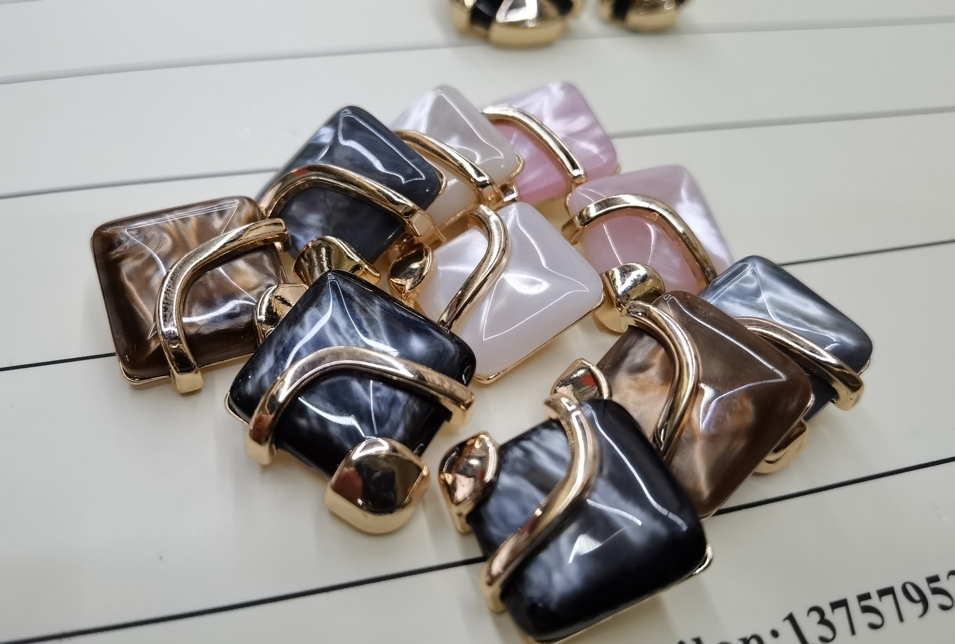 175149e10b2e4f79438d945039ed9a