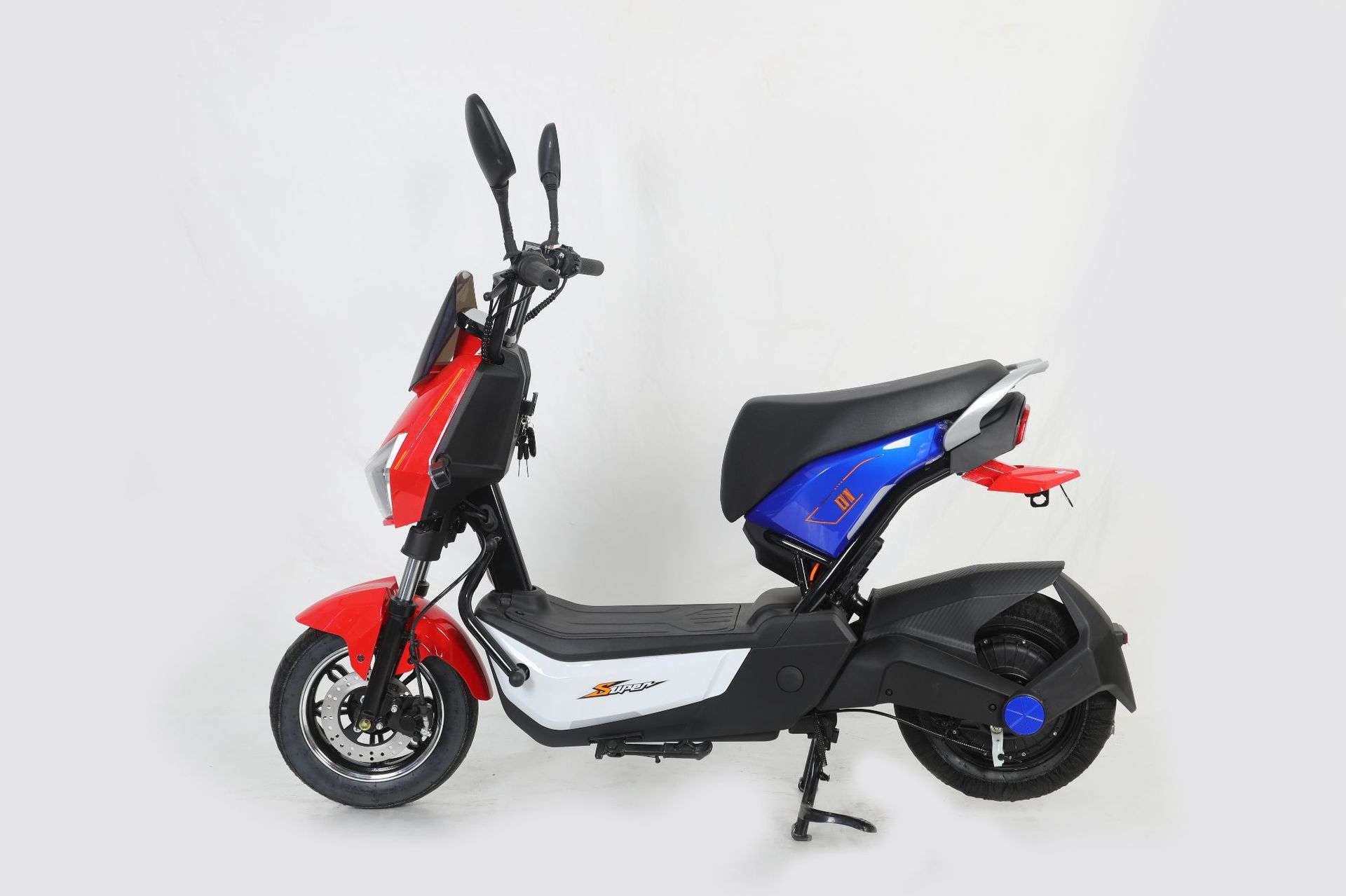 New Foreign Trade Export Two-Wheeled Tram War Eagle Electric Vehicle High-Power Battery Vehicle Middle East Electric Motorcycle Southeast Asia