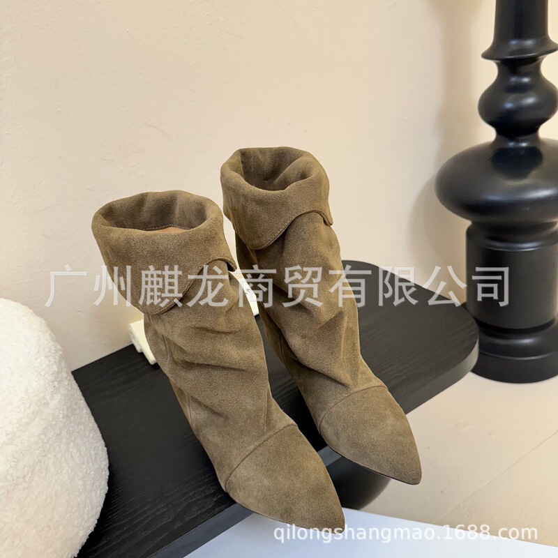 高端2025秋冬新款真皮尖头英伦风复古褶皱高跟显瘦中筒靴时装单靴|undefined