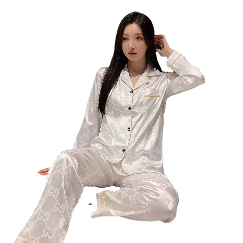 Couple pajamas women's autumn and winter GG Cardigan high-grade long sleeve ice silk can be worn outside artificial silk Women's homewear set