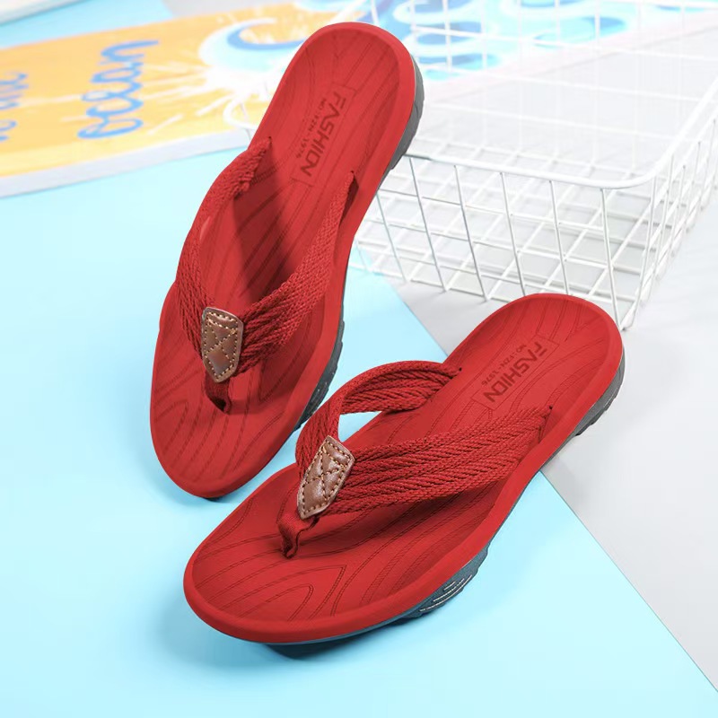 Chanclas de verano para hombre con suela gruesa para uso al aire libre, sandalias tipo thong con suela de goma de estilo coreano, modernas y únicas, adecuadas para uso al aire libre.