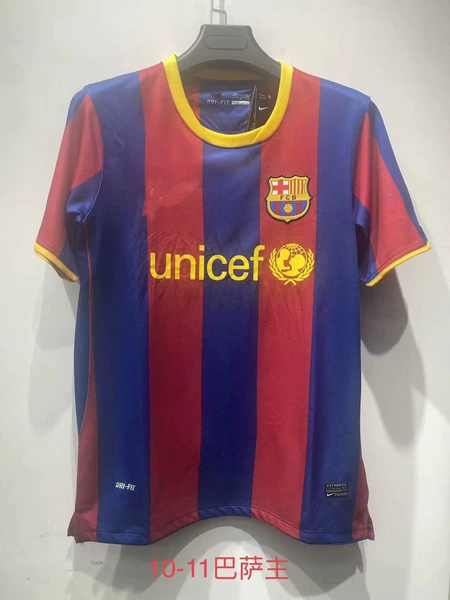 10-11 Barcelona home