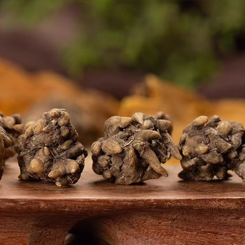 Cat Claw Herb Mao Zhua Cao Dried Root Tuber 100g Jar Traditional Chinese Herbal Tea Ingredient in use