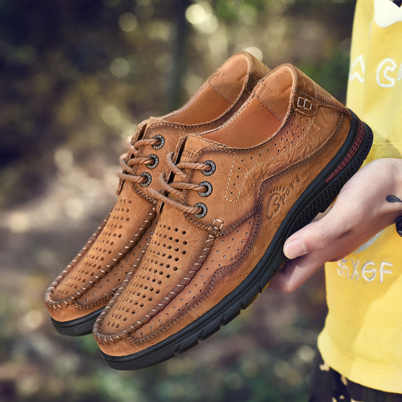 Zapatos de cuero para hombres 2025, nuevos zapatos de cuero transpirables de verano huecos de cuero para hombres, zapatos casuales de cuero de vaca de correa baja