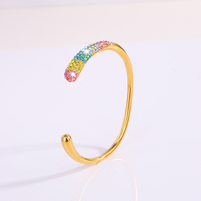 Pulsera de acero titanio, pulsera abierta de perlas y diamantes multicapa para mujer, sensación de alta gama, moda transfronteriza, pulsera de lujo ligero de 18k