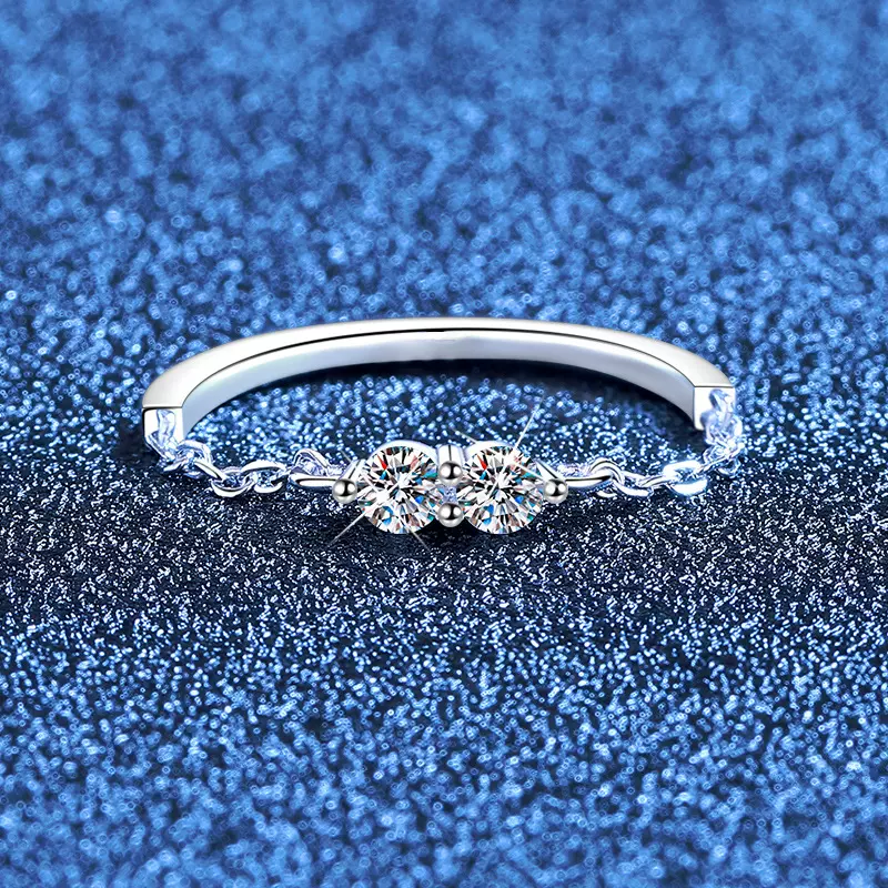 跨境小红书爆款韩版尾戒时尚莫桑石戒指女简约女式戒指女厂家批发